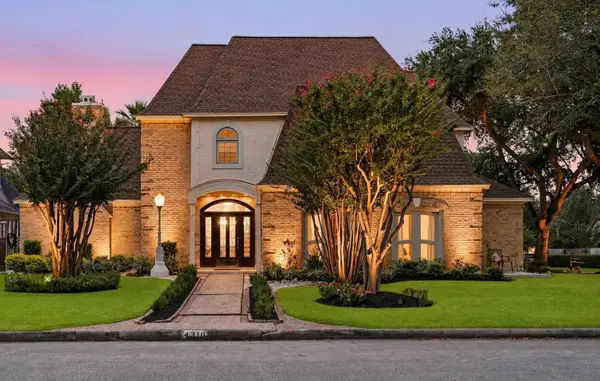 4310 Masters Drive, League City, TX 77573