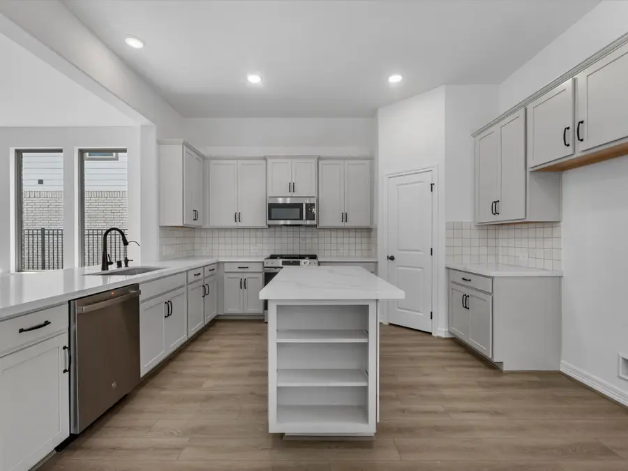 7823 Jade Crest Drive, Angleton, TX 77515 - #3