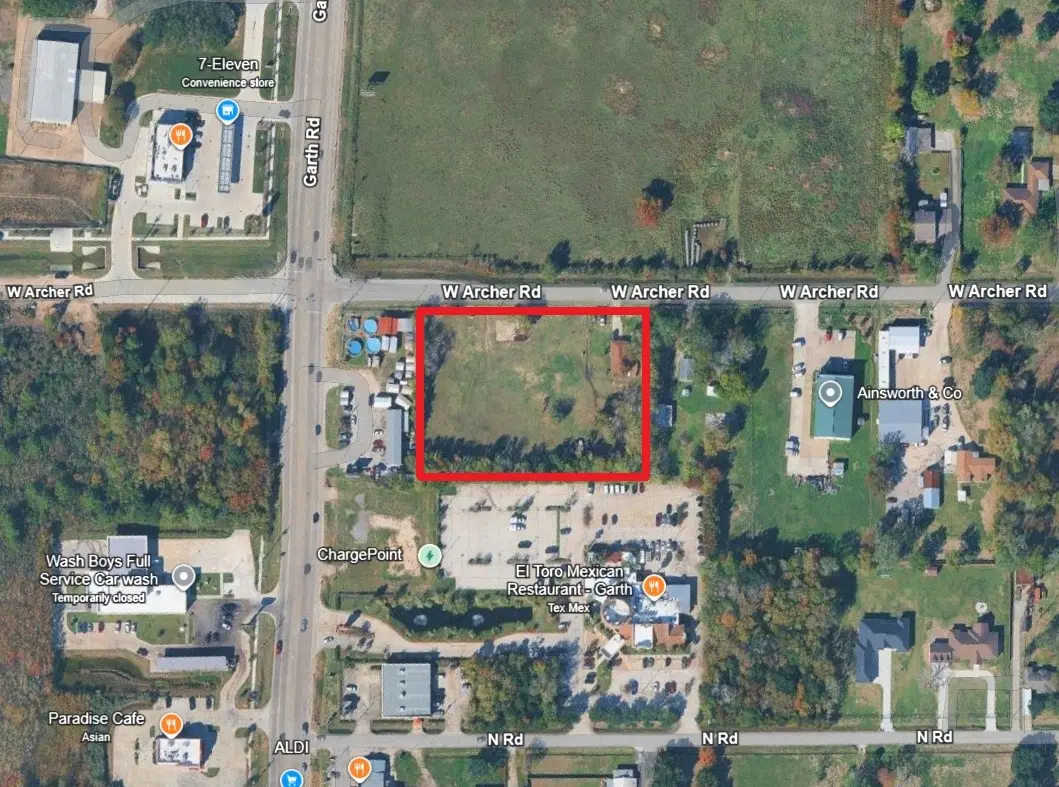 923 W Archer Road, Baytown, TX 77521 - #1