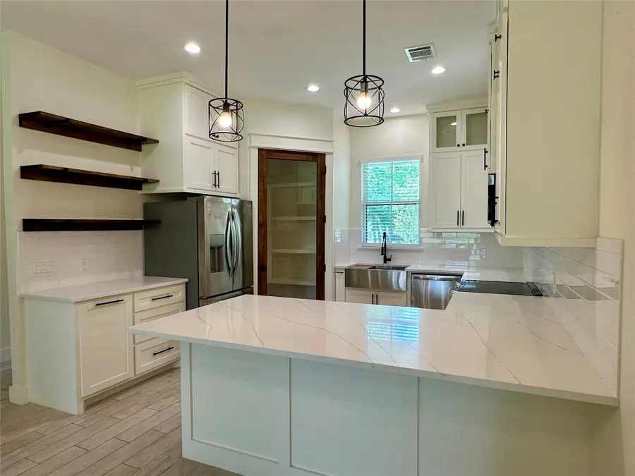 3490 Country Club Boulevard, Montgomery, TX 77356 - #3