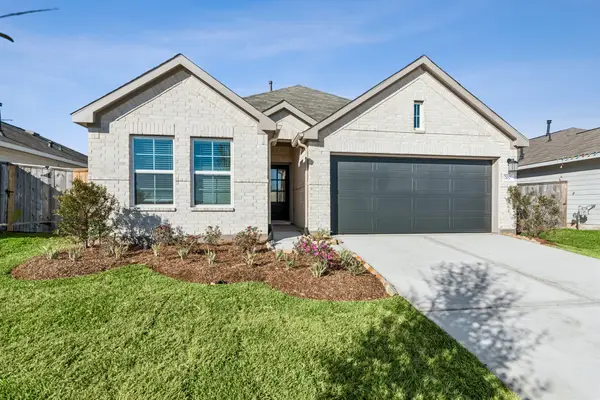 707 Hackberry Branch Court, Magnolia, TX 77354