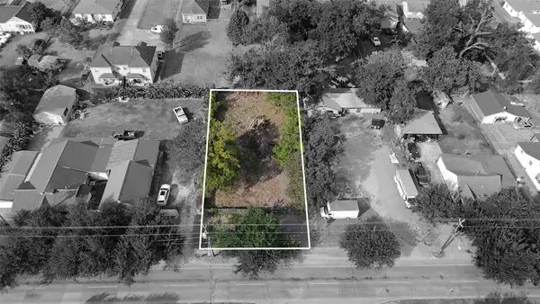 635 E Crosstimbers Street, Houston, TX 77022