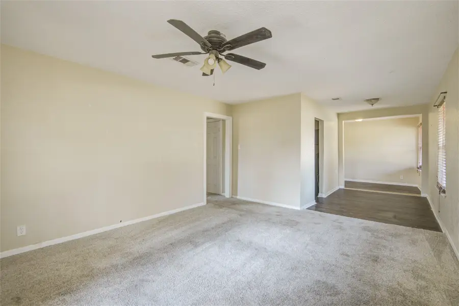 212 Winding Way Street, Lake Jackson, TX 77566 - #2