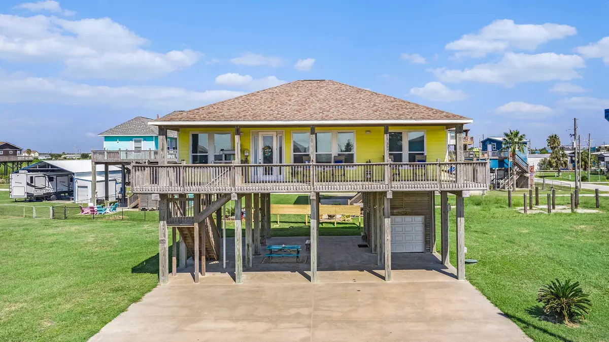 1781 S Croaker Lane W, Crystal Beach, TX 77650 - Image #1