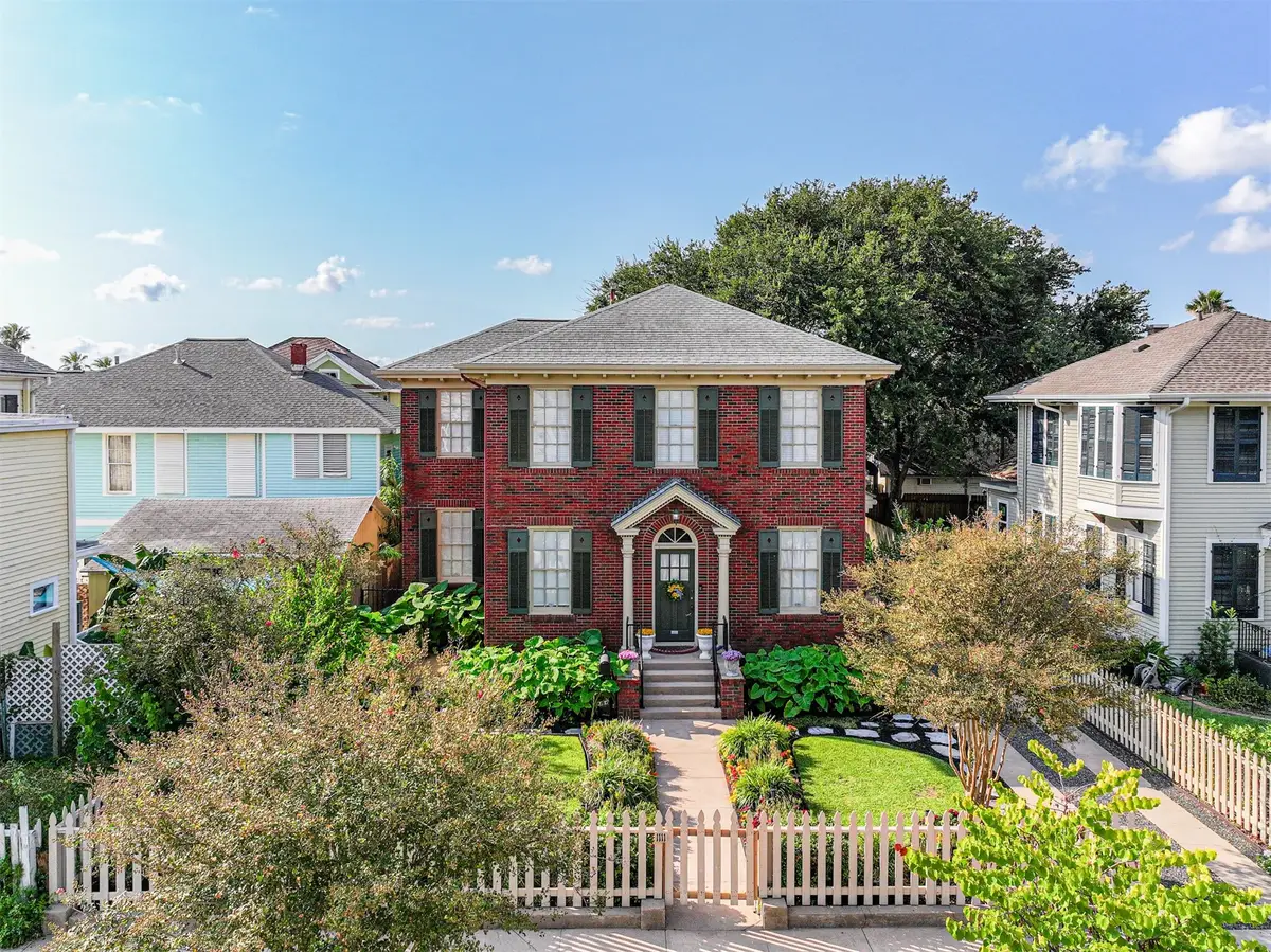 1111 Sealy Street, Galveston, TX 77550 - Image #1