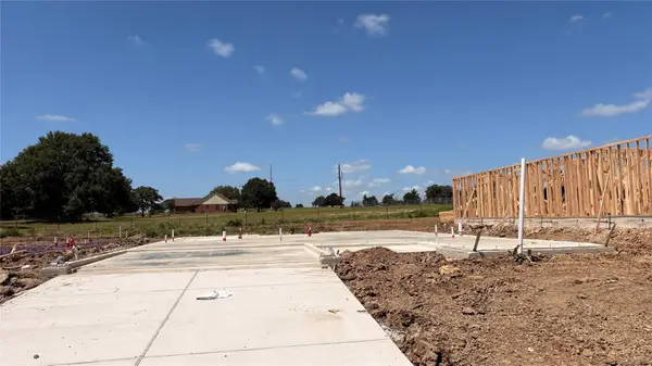 10614 Knox Landing Drive, Bryan, TX 77845