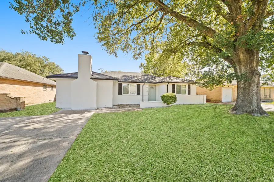 15150 Dogwood Tree Street, Houston, TX 77060 - Image #2
