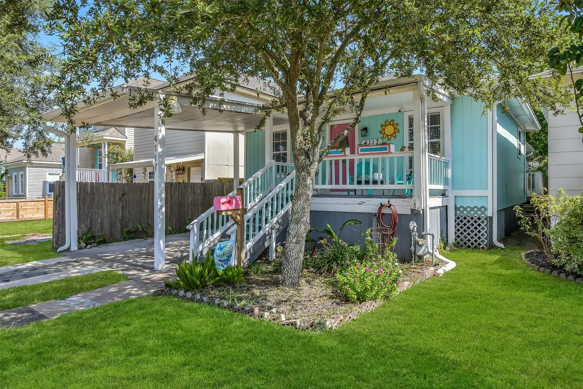 4117 Avenue M 1/2, Galveston, TX 77550 - #1