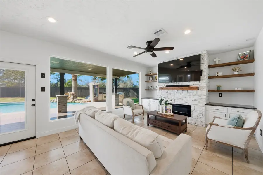 6411 Autumn Thistle Drive, Katy, TX 77449 - #3