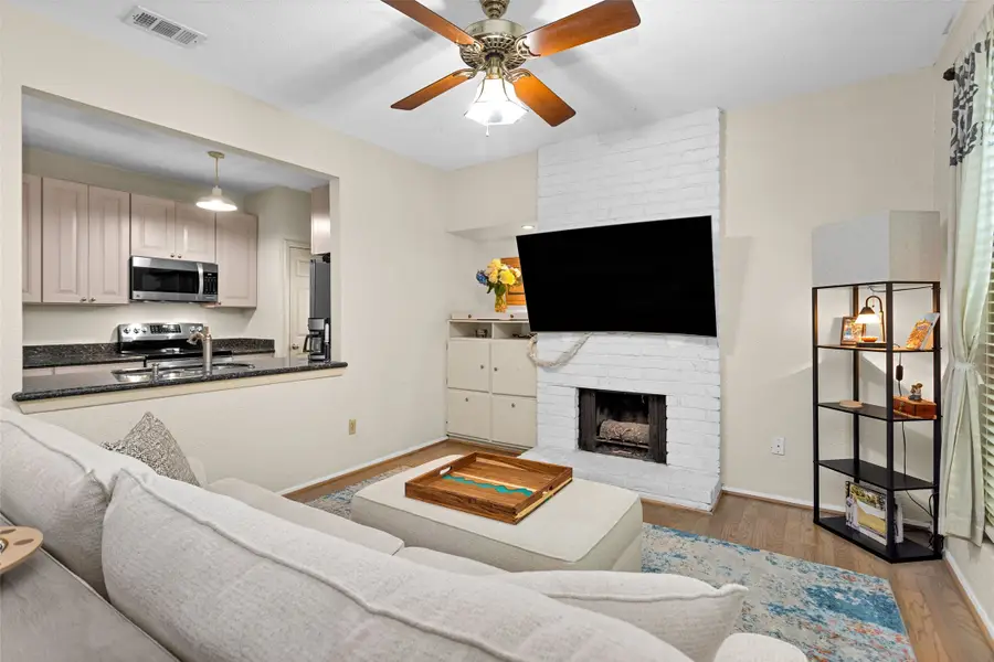 1881 Bering Drive #54, Houston, TX 77057 - Image #2