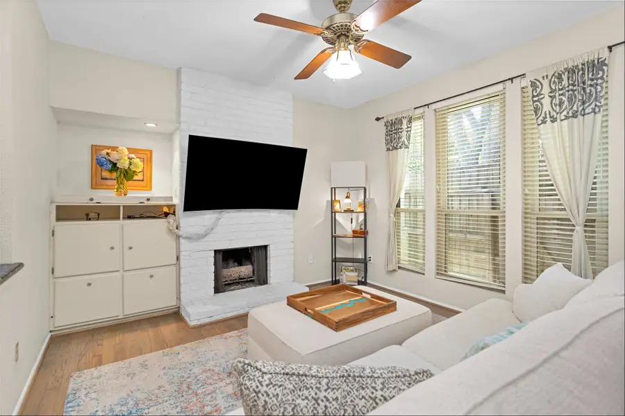 1881 Bering Drive #54, Houston, TX 77057 - Image #3