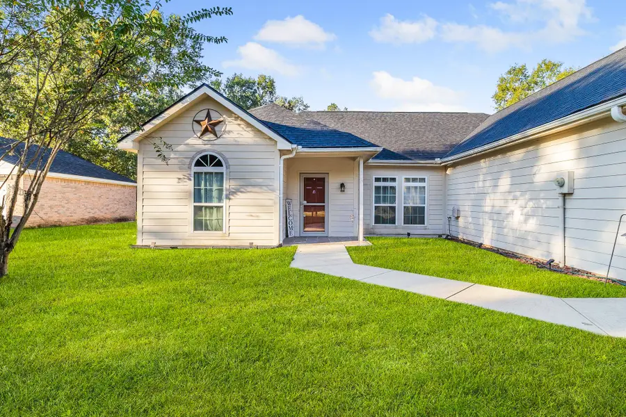 285 Lariat Lane, Livingston, TX 77351 - Image #2