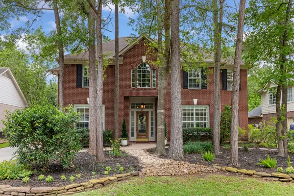 39 N Greenvine Circle, The Woodlands, TX 77382