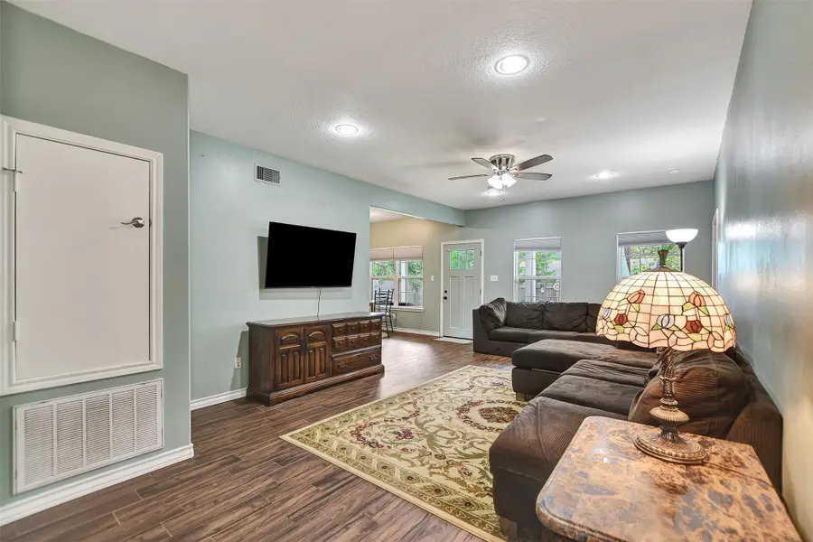 12511 Gulf Coast Dr, Willis, TX 77378 - #3