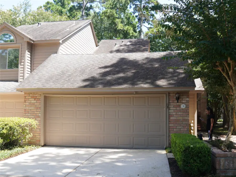31 N Lakeridge Circle, The Woodlands, TX 77381 - #2