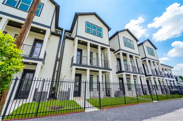 1518 Winter Street, Houston, TX 77007