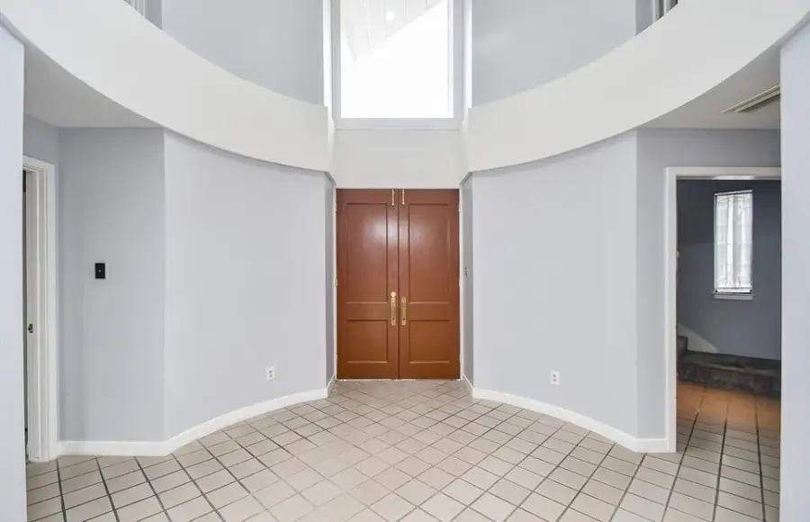 11747 Riverview Dr, Houston, TX 77077 - #3