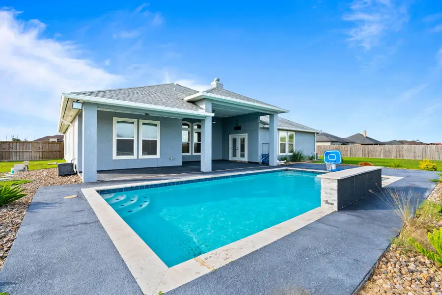 3726 Amanda Lane, Robstown, TX 78380 - Image #2