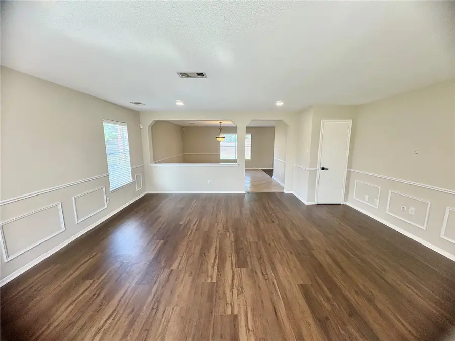 3403 Fox Court, Pearland, TX 77581 - Image #3