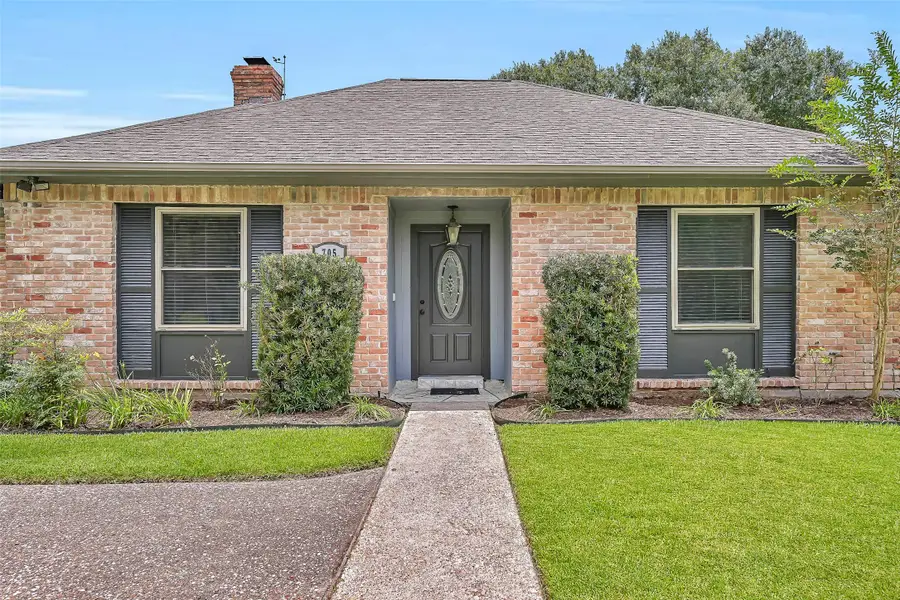 705 Quaker Drive, Friendswood, TX 77546 - #3