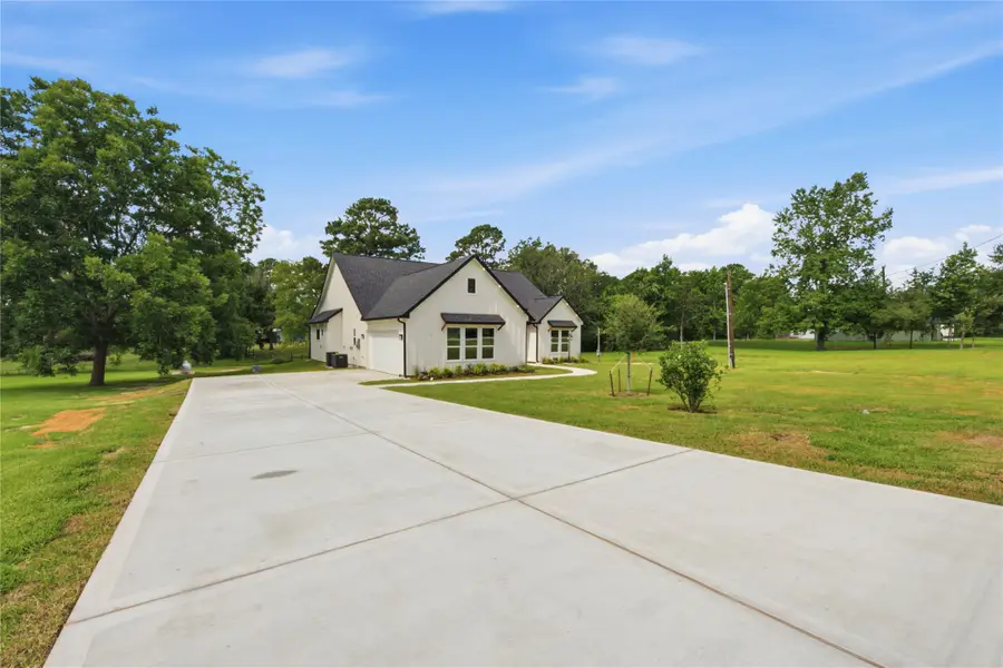 630 County Road 4023, Dayton, TX 77535 - #2
