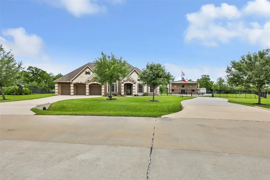 6202 Circle Back Road, Baytown, TX 77523 - #2