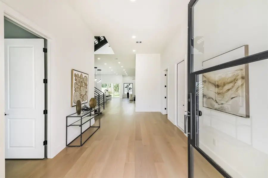 3720 Ella Boulevard, Houston, TX 77018 - #3