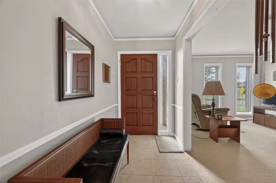 8410 Twin Hills Drive, Houston, TX 77071 - #3