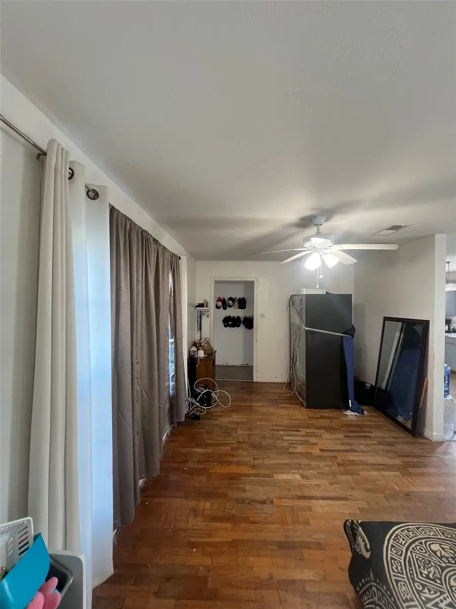 2950 Waco St, Beaumont, TX 77701 - #2