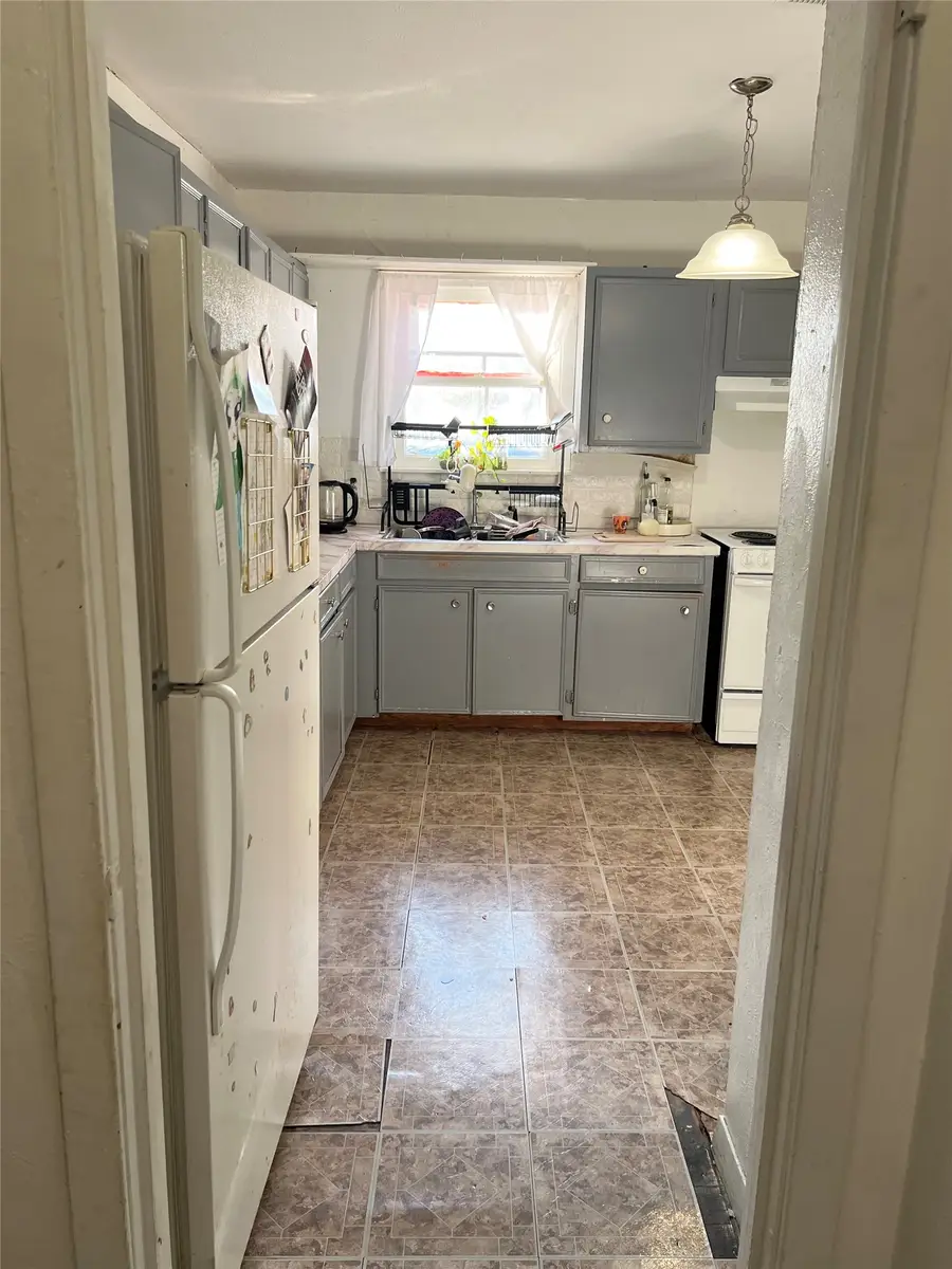 2950 Waco St, Beaumont, TX 77701 - #3