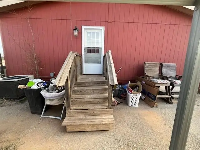 406 N Saint Benedict, Stanton, TX 79782 - Image #3