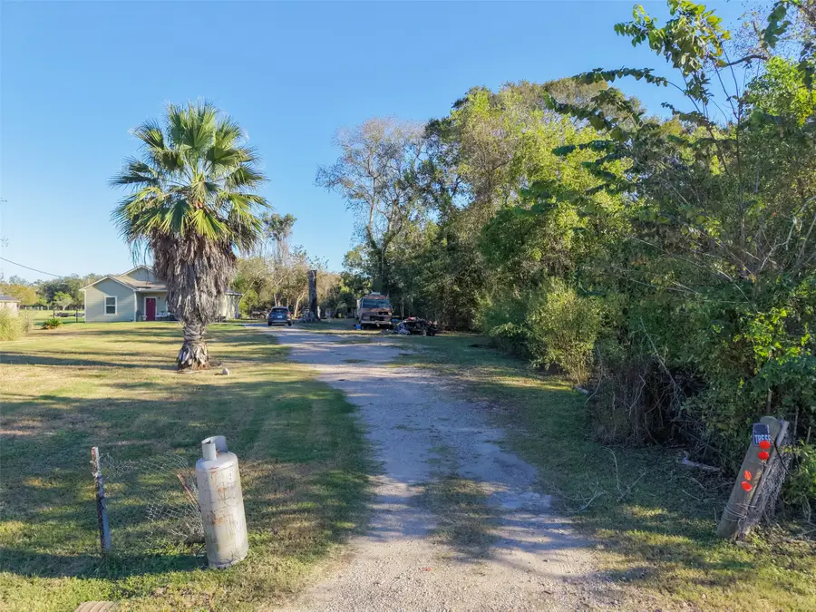 1836 County Road 318, Brazoria, TX 77422 - Image #3