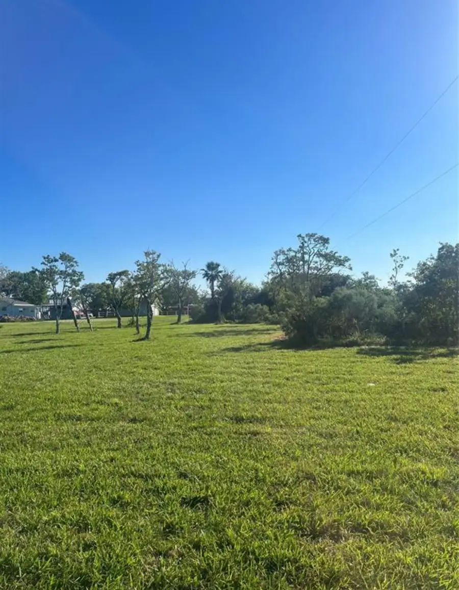0 10th Street, San Leon, TX 77539 - Image #3