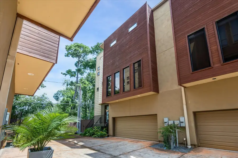 1901 W 14th 1/2 Street #C, Houston, TX 77008 - Image #3