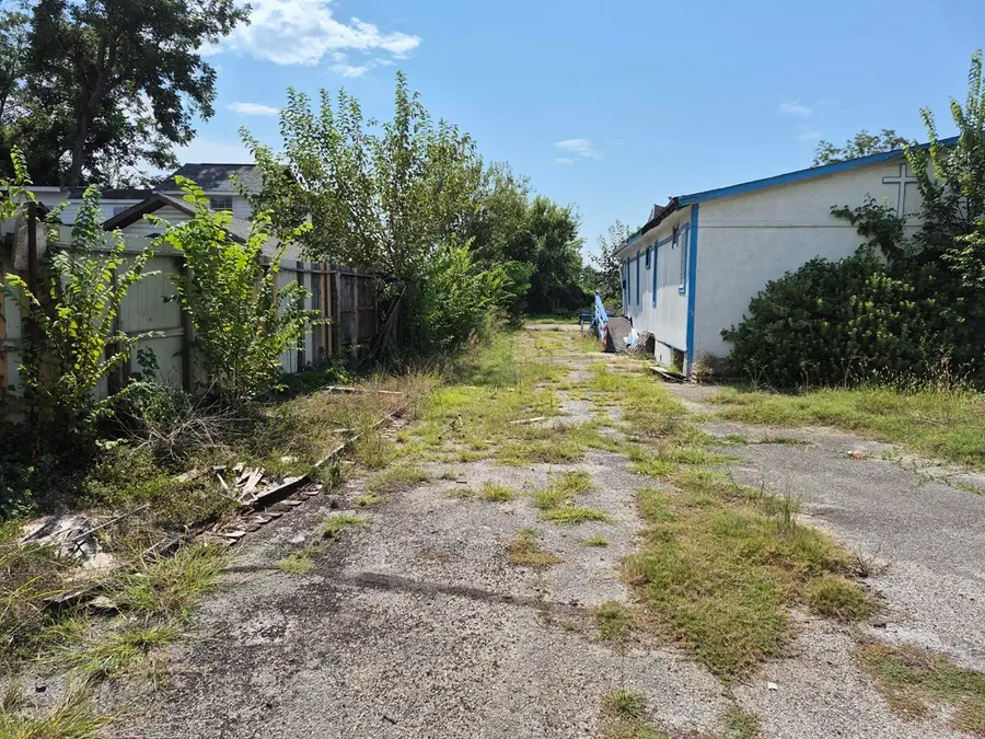 9009 Ramin Street, Houston, TX 77093 - Image #2