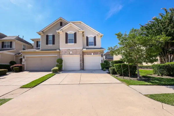 16021 Summerville Lake Drive, Tomball, TX 77377