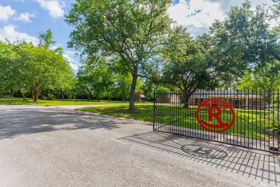 1280 Cherokee Lane, Beaumont, TX 77702 - #2