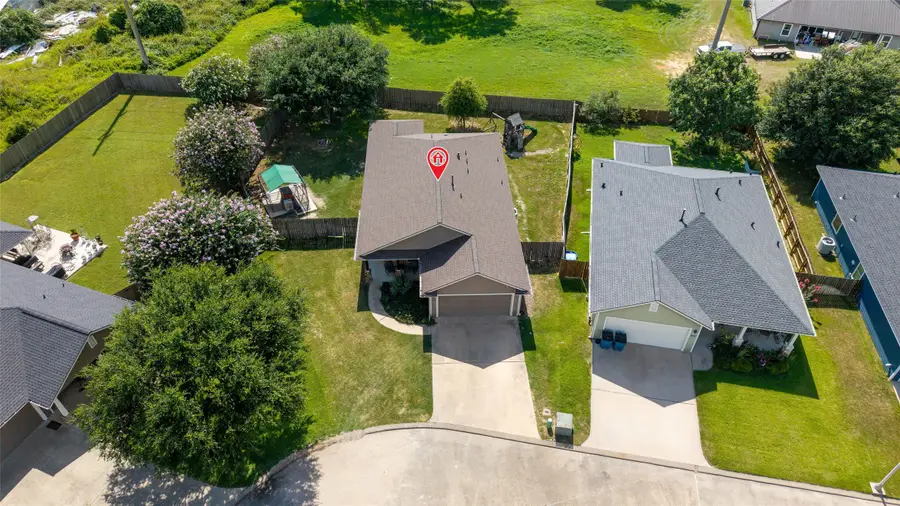 310 Regal Court, Bellville, TX 77418 - #2
