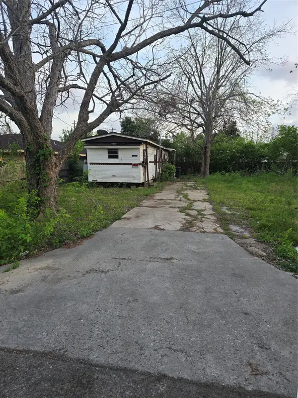 428 1/2 N Carolina Street, Houston, TX 77029