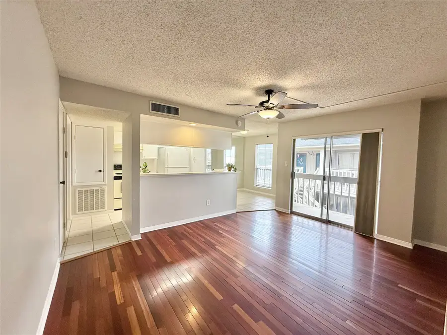 3919 Fairmont Parkway #260, Pasadena, TX 77504 - Image #3