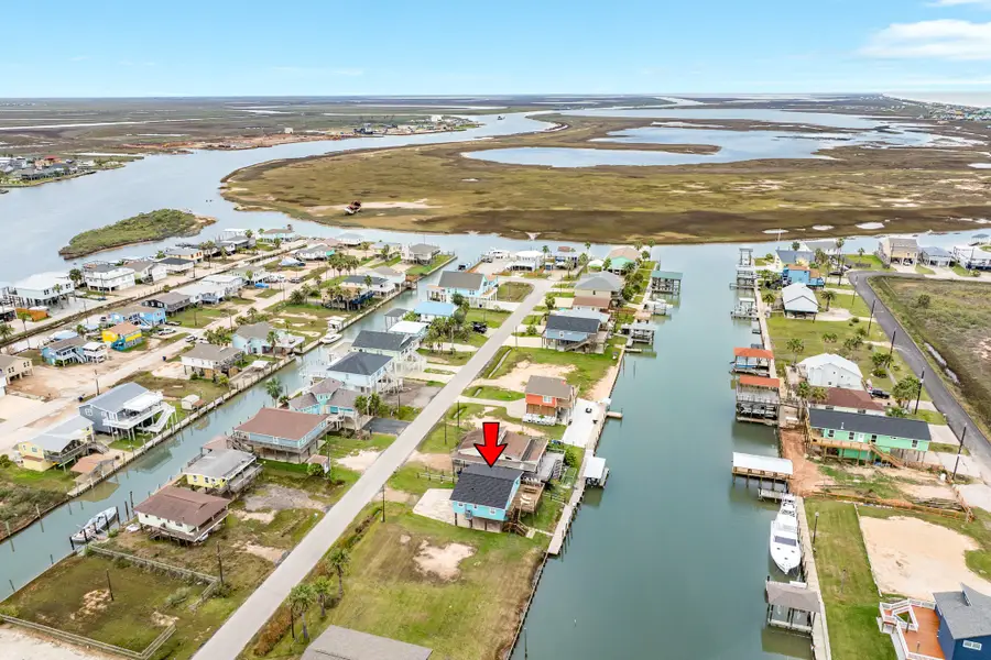 306 Pompano Lane, Surfside Beach, TX 77541 - Image #2