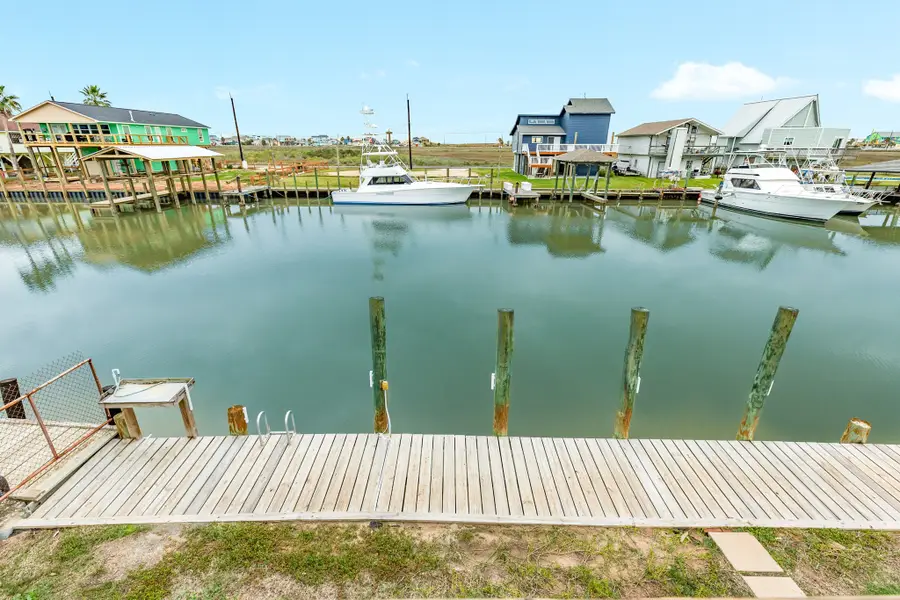 306 Pompano Lane, Surfside Beach, TX 77541 - Image #3