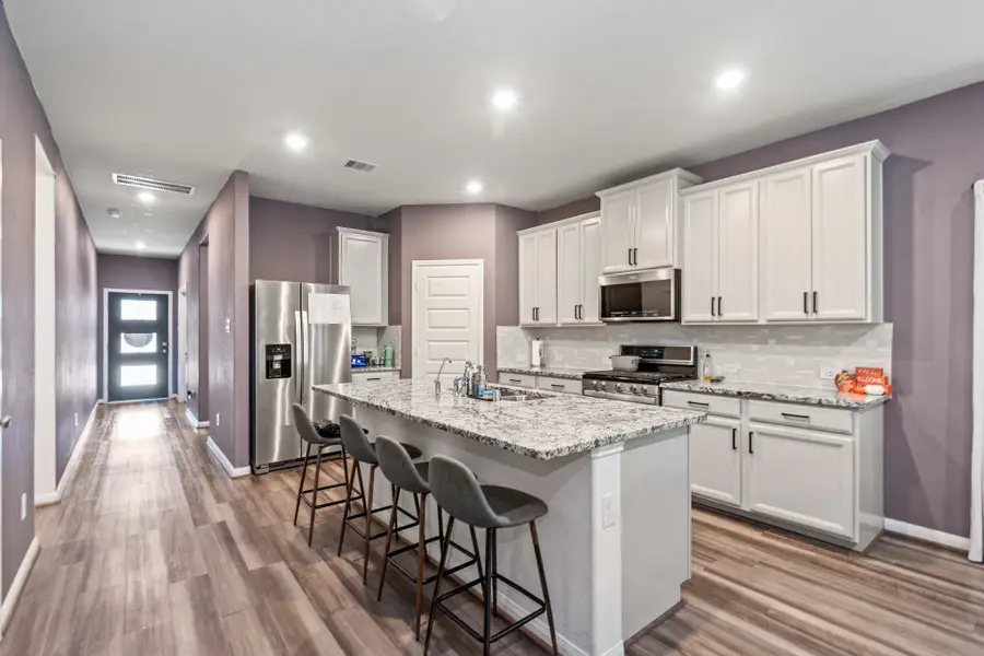 2715 Fairfield Landing Lane, Pearland, TX 77089 - Image #3