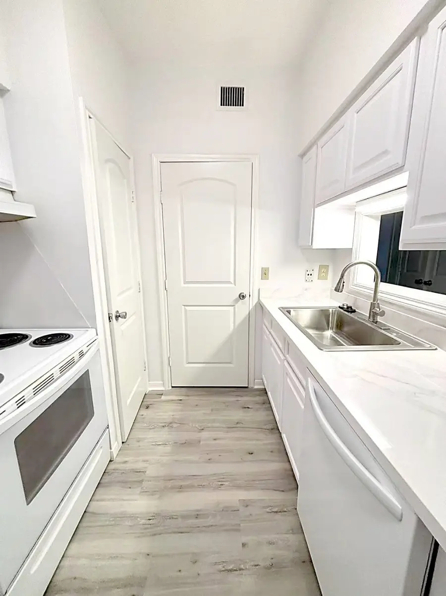 2425 Underwood Street #157, Houston, TX 77030 - Image #2