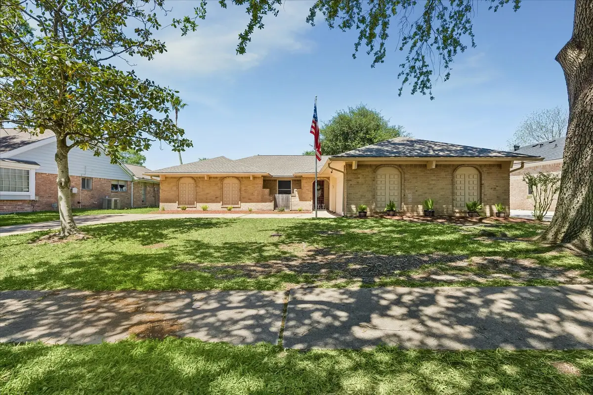 16427 Clearcrest Drive, Houston, TX 77059 - #1