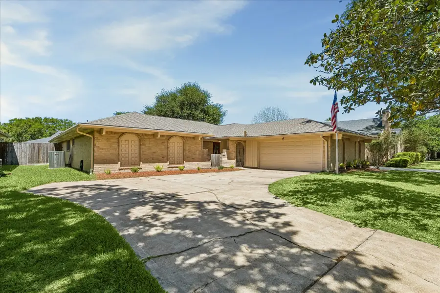 16427 Clearcrest Drive, Houston, TX 77059 - #2