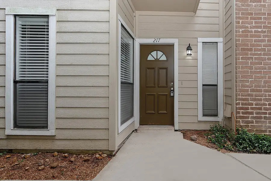 3500 Tangle Brush Drive #217, The Woodlands, TX 77381 - Image #2