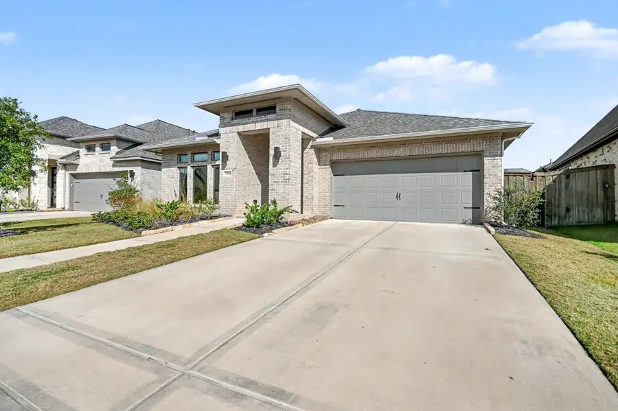 12310 Grassy Bend Drive, Monterey Belvieu, TX 77523 - Image #3