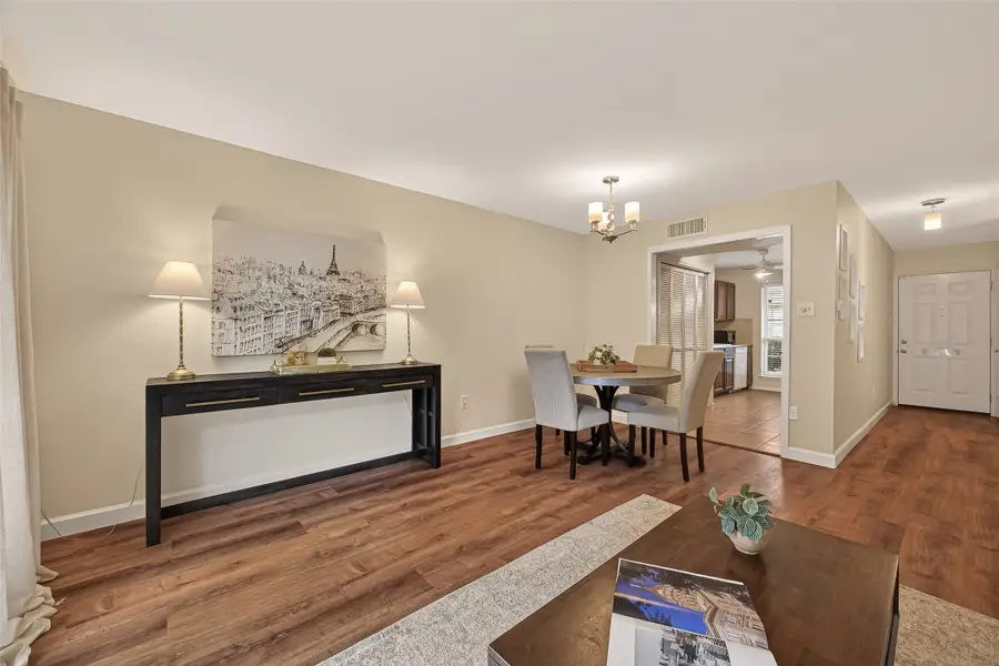 5813 Doliver Drive #72, Houston, TX 77057 - Image #3