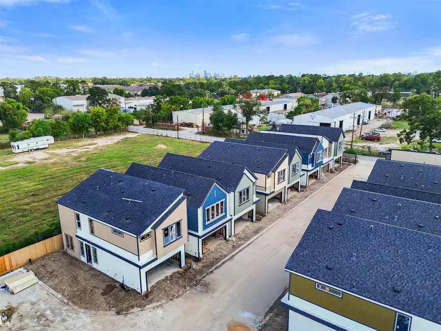 5309 Teodoro Lane, Houston, TX 77091 - Image #3